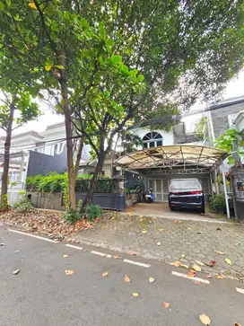 Rumah Tua Di Pondok Indah, Hitung Tanah, Harga Bagus