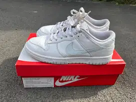 Sepatu Nike Dunk Low Retro