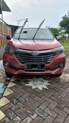 2016 XENIA LOW KILOMETER