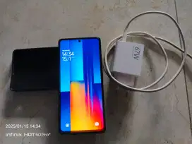 Poco m6 pro mulus orian warna hitam