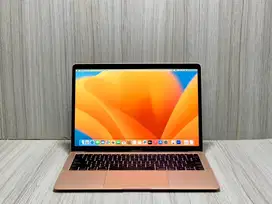 MacBook Air 13 Inch 2020 M1 8/256 GB