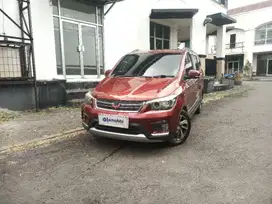 Like New - WULING CONFERO S 1.5 L BENSIN M/T 2017 MERAH