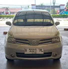 Dijual Grand Livina XV 1.5 MT