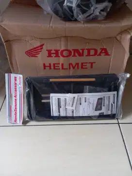 Cover plat nomer motor original honda ahm