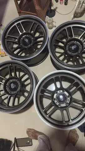 Dijual Velg RPT5 kondisi istimewa