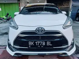 Toyota Sienta Q 2016