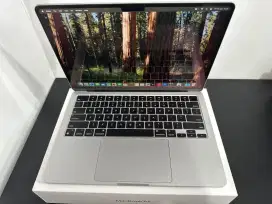 Second Like New Macbook Air M3 13 inch 16GB SSD 256GB ibox Bisa COD