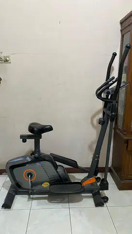 Sepeda Statis, Alat Olahraga Sepeda Bfit Elliptical Bike 375EA