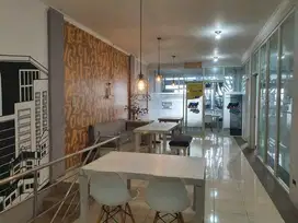 Ruko 3 Lantai Full Furnished Bangunan Terawat di Suhat Kota ,Malang