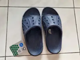 Sandal Pria Crocs Baya Slide