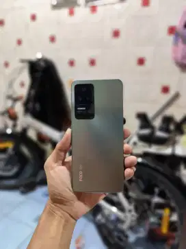 Pocophone F4 5G 8/256gb mulus amoled