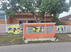 RUMAH USAHA / KANTOR DI JL SAWOJAJAR SEMARANG BARAT