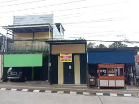 Dijual Tempat Usaha Lokasi Strategis di Jl. Argoboga Salatiga