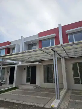 Disewakan rumah PIK2 uk 6x12,5 dekat taman 3br Brand New Tangerang.