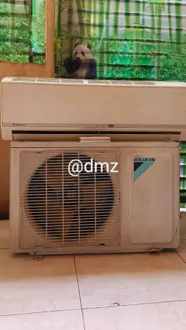 AC merk Daikin 1PK second