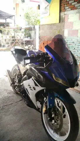 Dijual CEPAT MOTOR R15