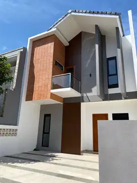 rumah BARU cantik siap HUNI lokasi SUPER STRATEGIS sayap BKR Regol