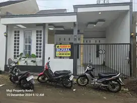 Rumah Baru Siap Huni di Ngronggo Kota Kediri