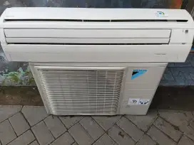 AC 2 pk merk Daikin Thailand freon R410a