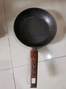 Fry pan granite