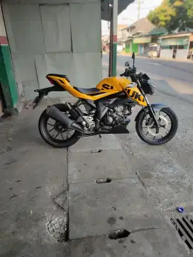 Suzuki GSX -s , bukan Vixion CB150 CBR