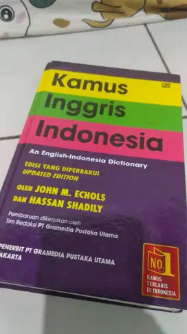 Kamus Bahasa Inggris Indonesia oleh John M. Echols dan Hassan Shadily