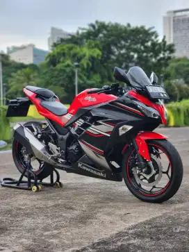 Kawasaki Ninja 250 FI ABS KM 1000 Perak