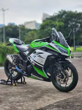 Kawasaki Ninja 250 FI ABS ANIV With R9