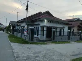 Dijual rumah di jl Taman Karya kec Tampan Pekanbaru