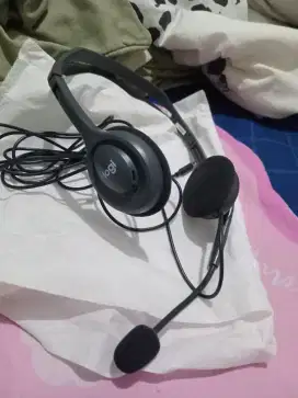 Logitech headphone model CS