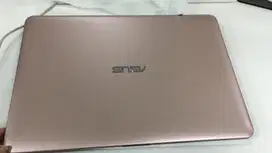 Laptop ASUS X441U Pink