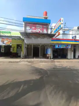 Ruko Pinggir Jalan Raya Strategis Ramai di Ruko Asia, Lippo Karawaci.