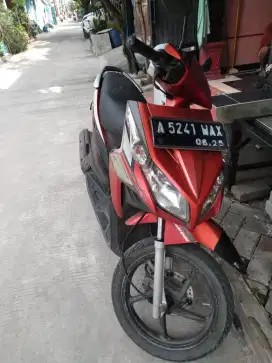 Jual motor vario 2010 tekno