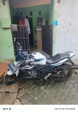 DIJUAL CEPAT MOTOR CB150R