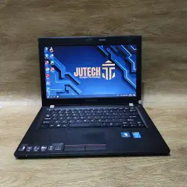 Laptop Lenovo Slim Core i3 Gen 4 Ram 8GB Bonus Mouse Baru Siap pakai