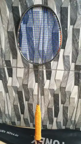 Raket yonex duora 77