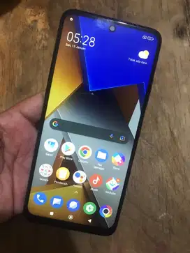 Poco m4 pro 8+4 / 256gb bekas kaya baru