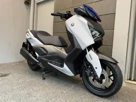 Yamaha Xmax Connected 2024