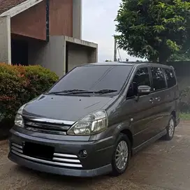 Nissan Serena 2012 Bensin