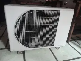 Outdoor ac Samsung ½ pk.