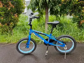 Sepeda anak wimcycle untuk usia 5-7 th