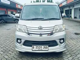 (KM 12Rb) Daihatsu Luxio X Manual 2018