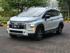 Mitsubishi Xpander Cross Premium AT