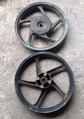 Velg honda vario 125