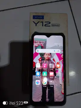 Di jual handphone Vivo lengkap