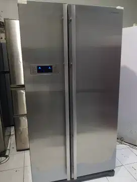Kulkas 2 pintu LG normall