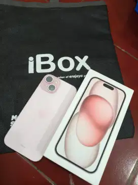 Like new iPhone 15 128gb ibox BH 100% ORI garansi Masi panjang