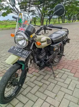 Kawasaki W175 TR