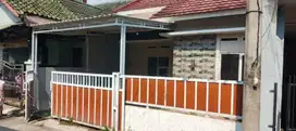 Rumah Strategis 10 Menit ke The Park Sawangan 620jt Siap Renov J-28942