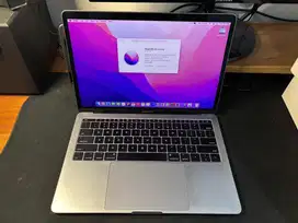 Apple Macbook Pro 2017 Original (Ex IBOX)